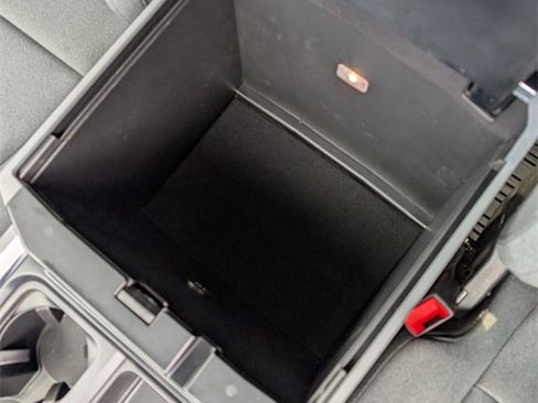 Used 2025 Ford F350 XLT image 35