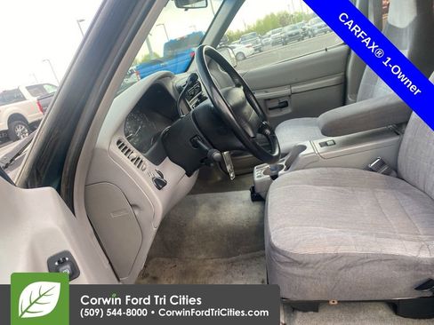 Used 1996 Ford Explorer XLT AWD/4WD image 5
