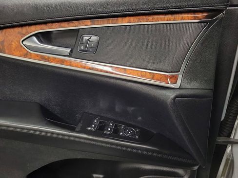 Used 2018 Lincoln MKX Select w/ Select Plus Package image 19