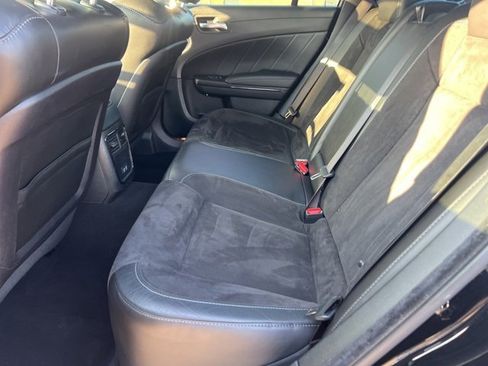 Used 2023 Dodge Charger R/T w/ Plus Group image 25