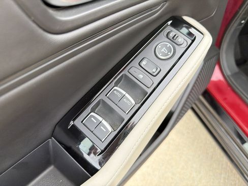 Used 2023 Honda Accord Touring image 15