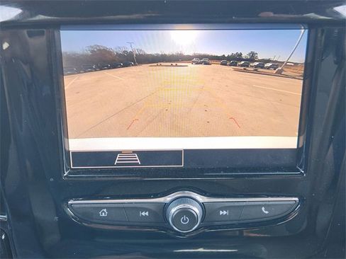 Certified 2022 Chevrolet Traverse LS image 18