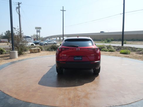 Used 2024 MAZDA CX-30 AWD 2.5 S w/ Premium Package image 3