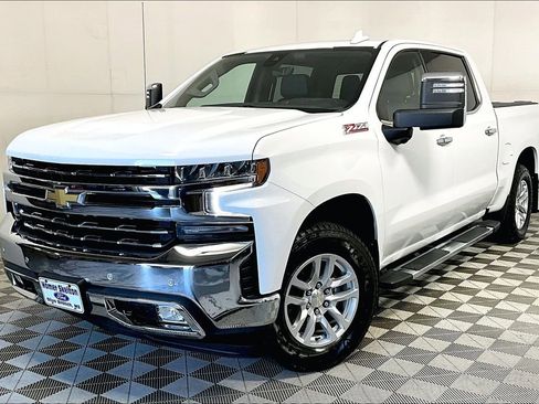Used 2021 Chevrolet Silverado 1500 LTZ w/ Technology Package image 2