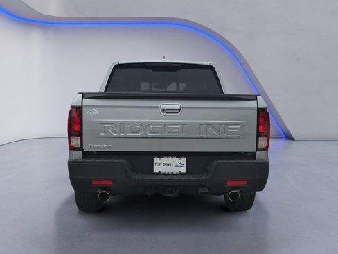 Used 2025 Honda Ridgeline RTL image 4