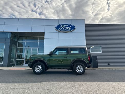 New 2025 Ford Bronco 2-Door image 10