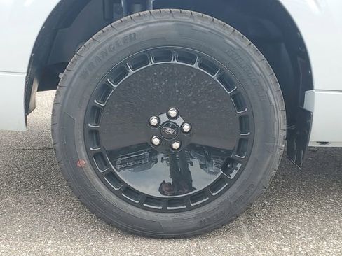 New 2026 Ford Maverick Lobo image 5