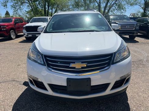 Used 2017 Chevrolet Traverse LT w/ Style and Technology Package AWD/4WD image 2