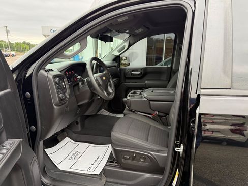 Certified 2022 Chevrolet Silverado 1500 Custom AWD/4WD image 10