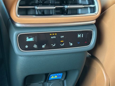 New 2026 Genesis GV80 2.5T Prestige image 23