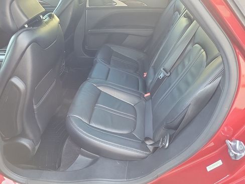 Used 2017 Lincoln MKZ Select image 14