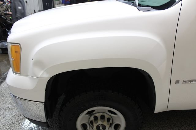 Used 2007 GMC Sierra 2500 W/T RWD image 7