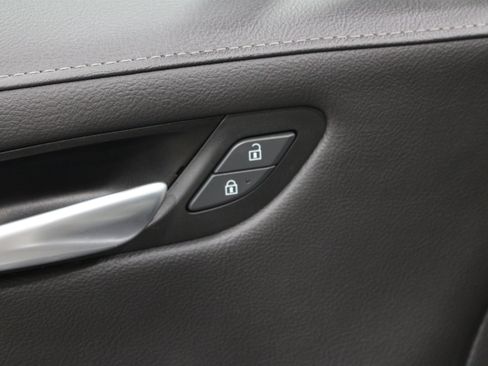 Certified 2023 Cadillac XT4 Premium Luxury w/ Enhanced Visibility Package FWD image 9