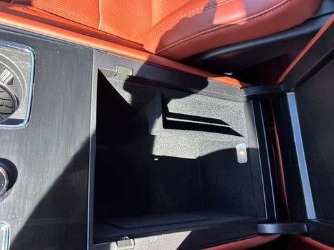 Used 2025 Lincoln Aviator Reserve w/ Equipment Group 201A image 18