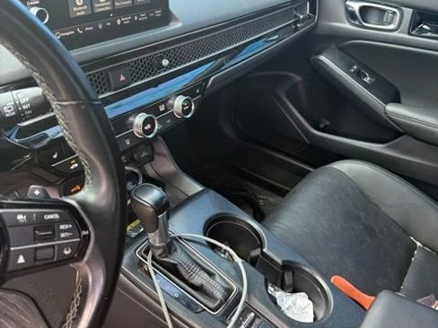 Used 2022 Honda Civic Sport Touring image 8