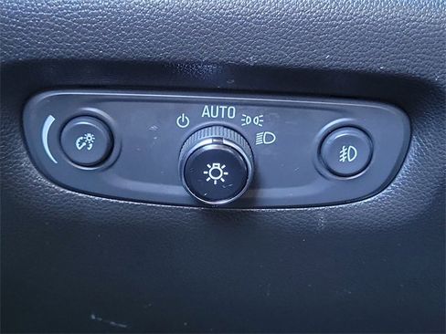 Certified 2021 Chevrolet Traverse Premier w/ Redline Edition image 19