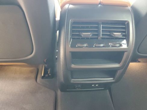 Used 2026 BMW X5 xDrive40i AWD/4WD image 15