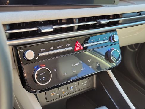 Used 2025 Hyundai Tucson SEL image 36