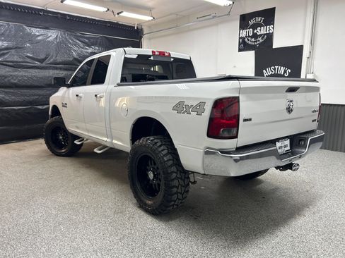 Used 2013 RAM 1500 Classic SLT w/ Premium Display Pkg AWD/4WD image 4