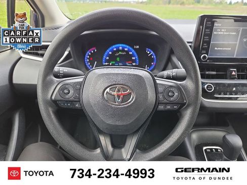 Used 2022 Toyota Corolla LE FWD image 19