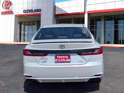 Used 2025 Toyota Camry XSE AWD/4WD image 6