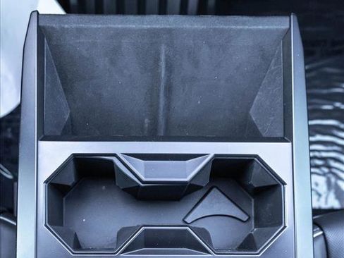 Used 2024 Tesla Cybertruck Cyberbeast image 22