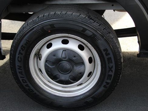 Used 2019 Ford Transit 250 148 High Roof Extended image 28