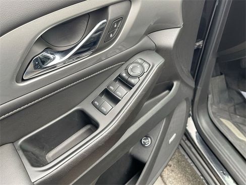 Certified 2023 Chevrolet Traverse LT w/ LT Premium Package image 23