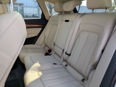 Used 2022 Audi Q5 2.0T Premium Plus image 32