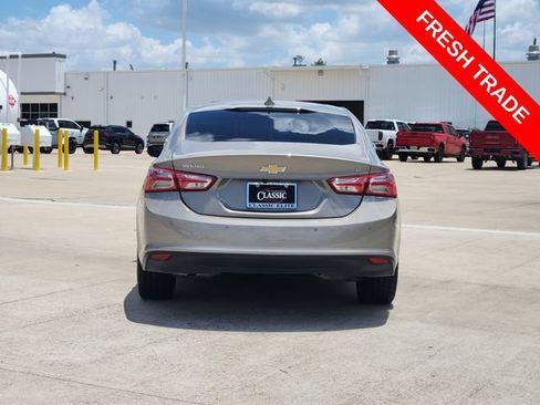 Used 2024 Chevrolet Malibu LT FWD image 6