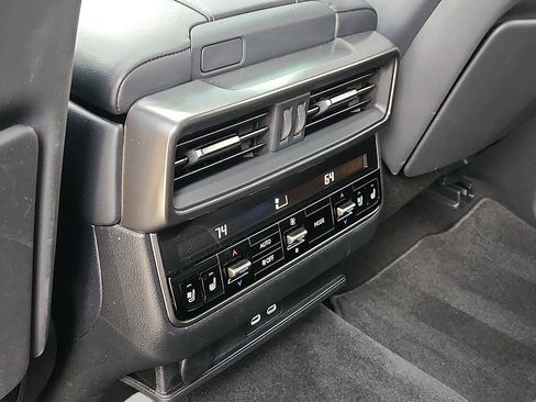 Used 2023 Lexus LX 600 F Sport image 11