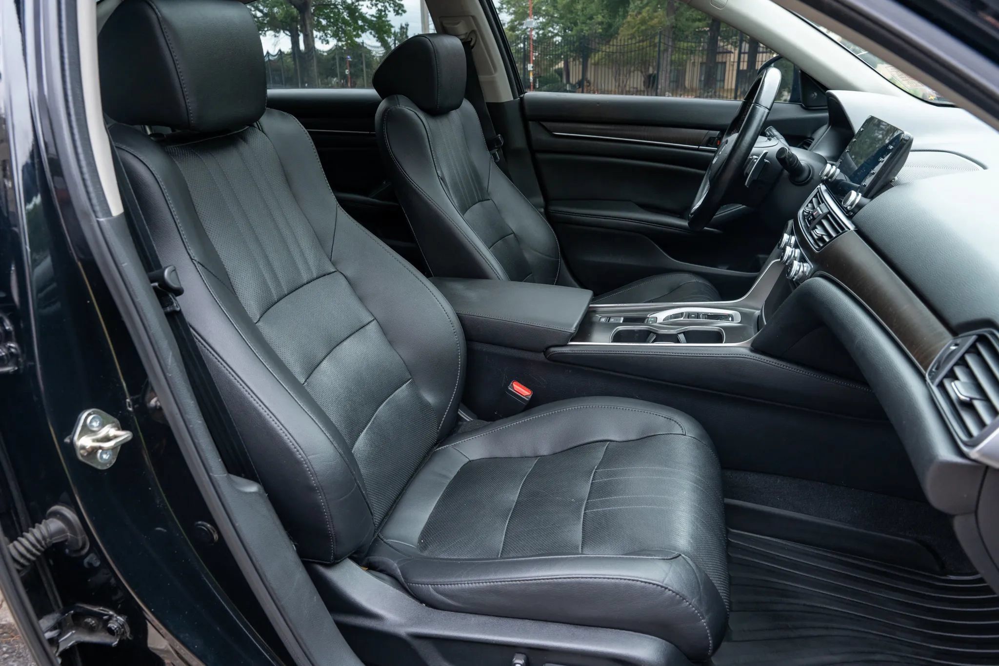 Used 2019 Honda Accord EX-L image 15