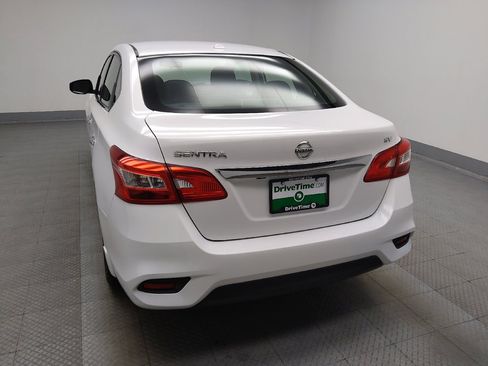 Used 2019 Nissan Sentra SV FWD image 6