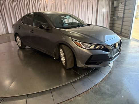 Used 2022 Nissan Sentra S FWD image 3