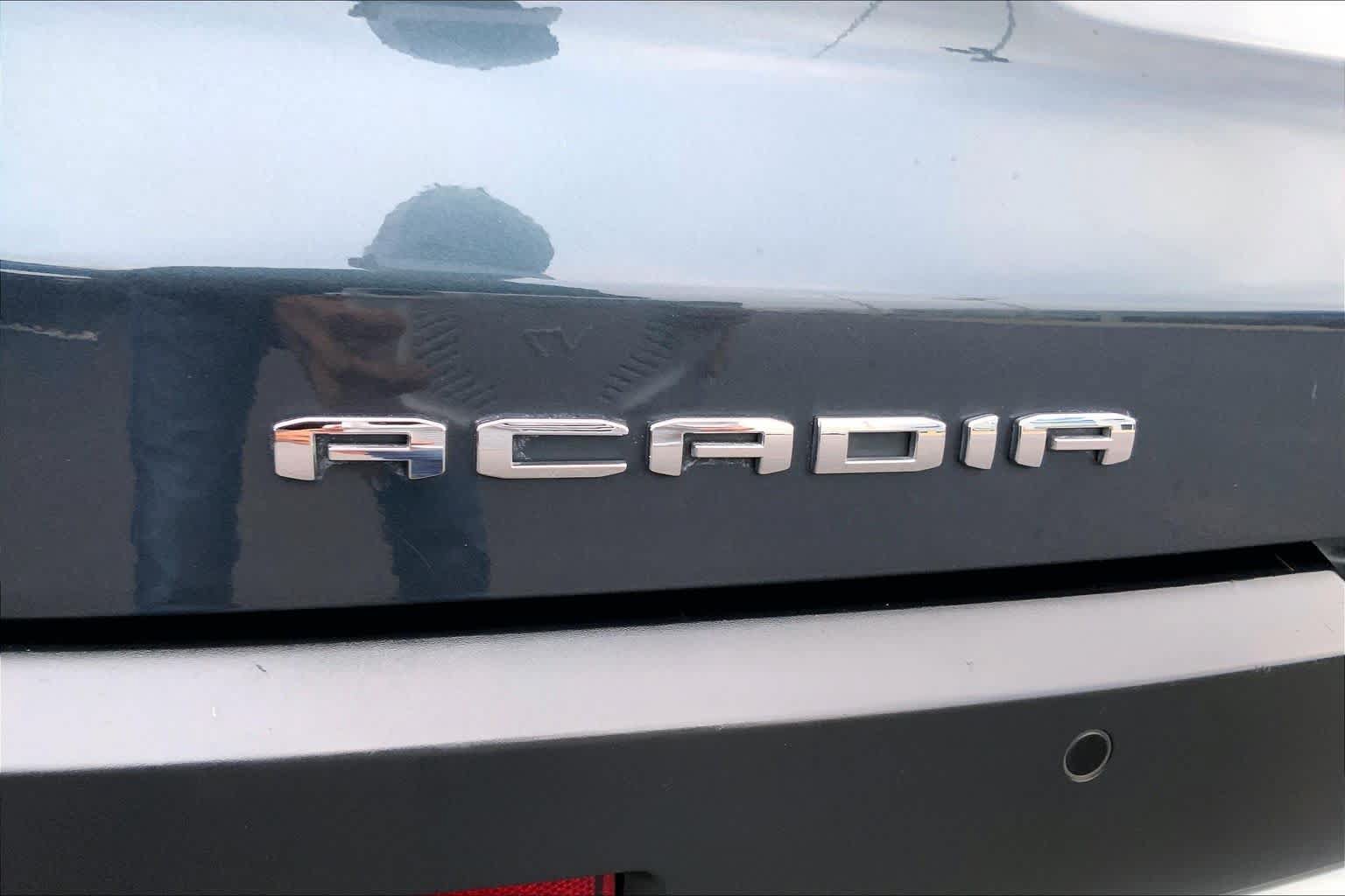 Used 2020 GMC Acadia SLE FWD image 31