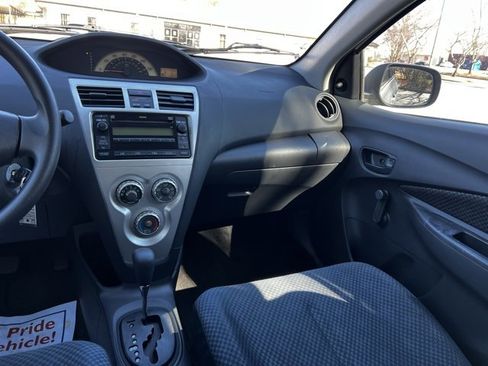 Used 2008 Toyota Yaris image 28