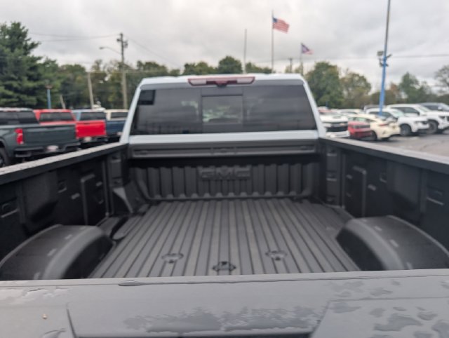 New 2026 GMC Sierra 3500 Denali Ultimate AWD/4WD image 9