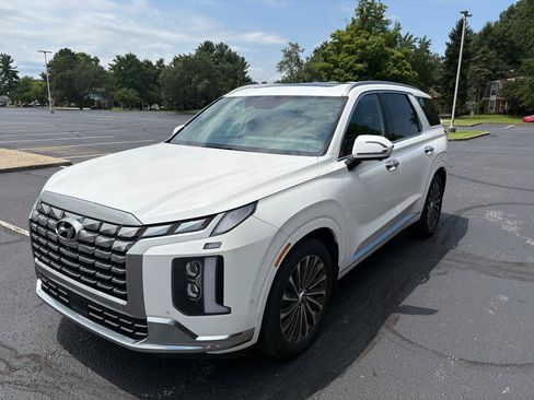 Used 2023 Hyundai Palisade Calligraphy AWD/4WD image 4