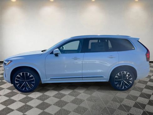 New 2026 Volvo XC90 B6 Plus image 6