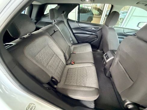 Used 2023 Chevrolet Equinox LT AWD/4WD image 24