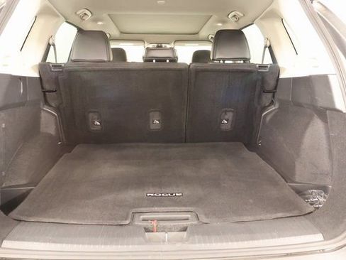 Certified 2023 Nissan Rogue SV w/ SV Premium B Package AWD/4WD image 24