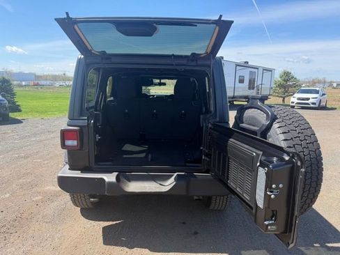 Certified 2023 Jeep Wrangler Unlimited Sport AWD/4WD image 25