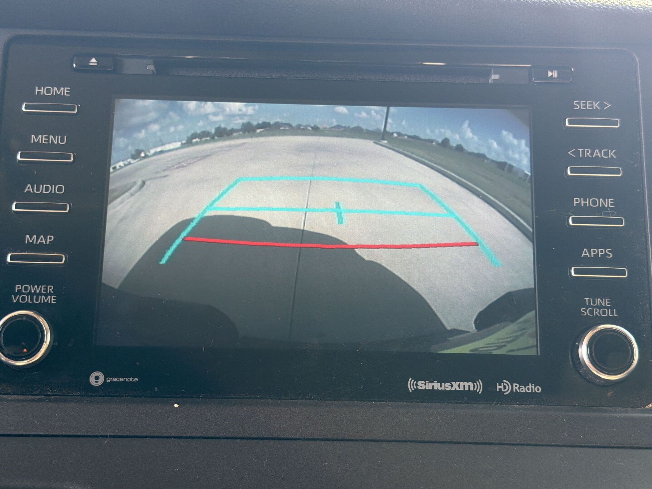 Used 2019 Toyota Sienna XLE Premium FWD image 18