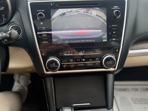 Used 2018 Subaru Outback 2.5i Limited image 22