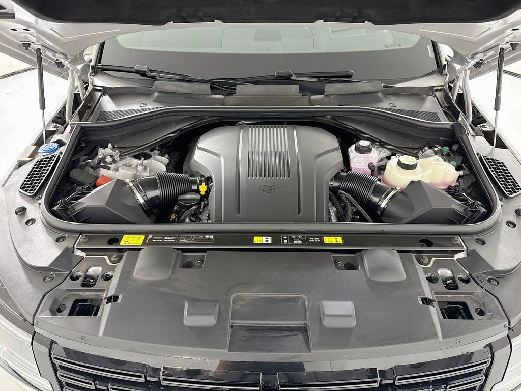 New 2026 Land Rover Range Rover Sport Dynamic SE AWD/4WD image 31