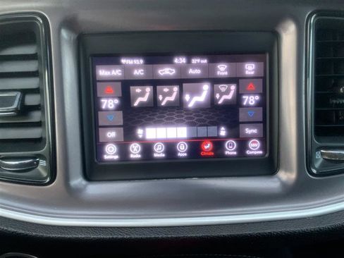 Used 2020 Dodge Challenger R/T image 31