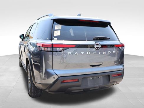 Used 2025 Nissan Pathfinder SV AWD/4WD image 21