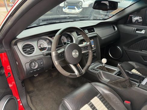 Used 2011 Ford Mustang Shelby GT500 image 5