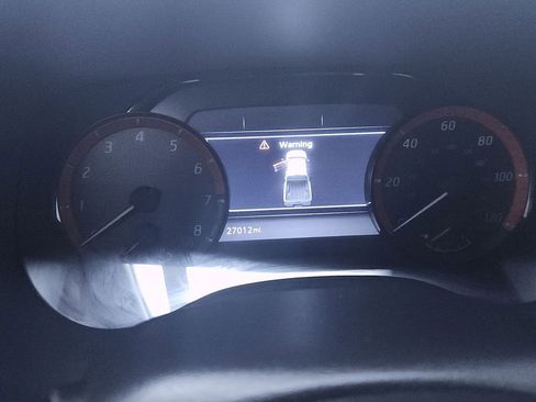 Used 2023 Nissan Frontier PRO-4X w/ Tow Package AWD/4WD image 15