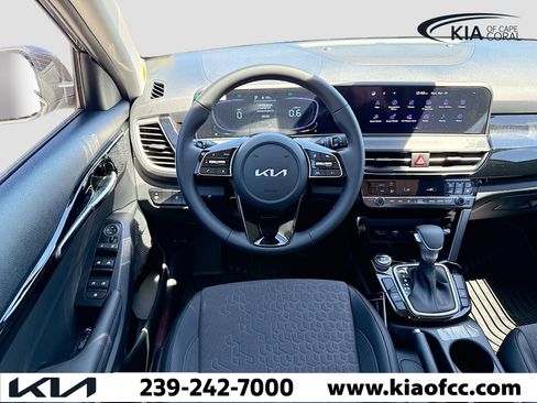 New 2026 Kia Seltos S image 16